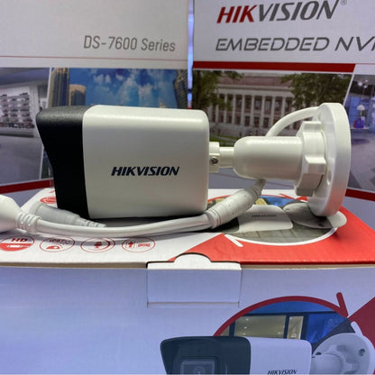 Hikvision DS-2CD1023G2-LIU | Telecamera POE a colori da 2 MP con audio integrato